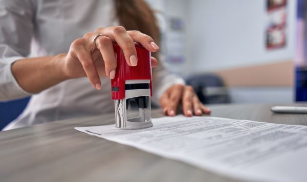 shutterstock_1129583327 Notary Services - Box Depot - Fairfax, CA