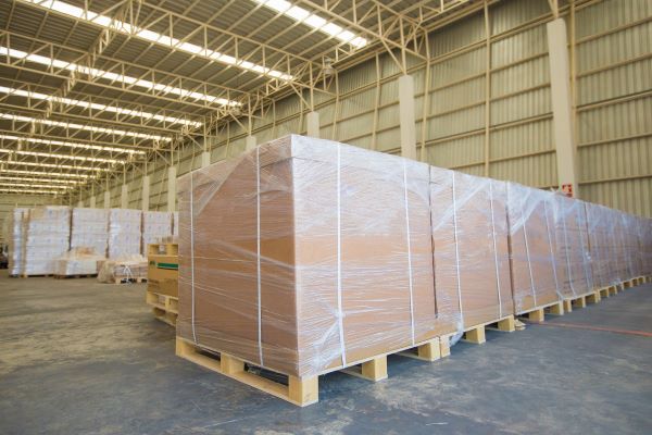 shutterstock_731401450 Shrink Wrapping